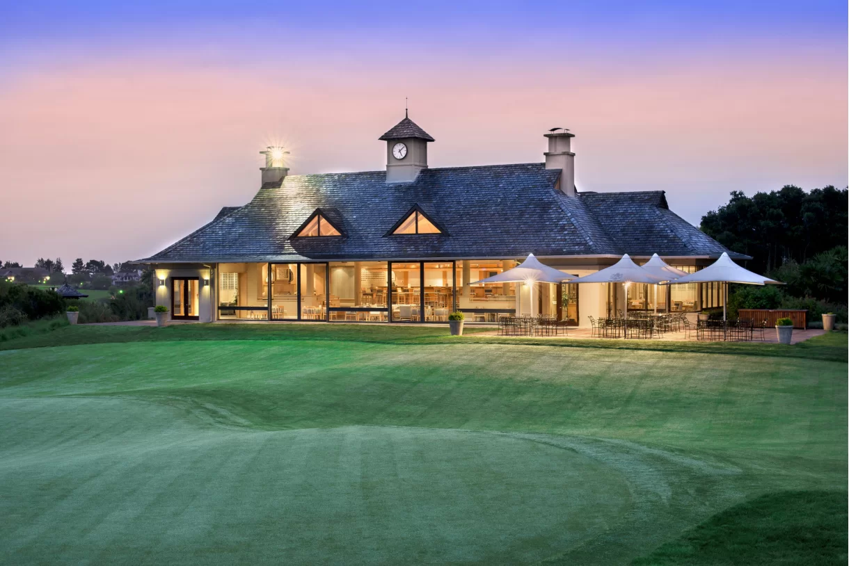 The Clubhouse at The Links